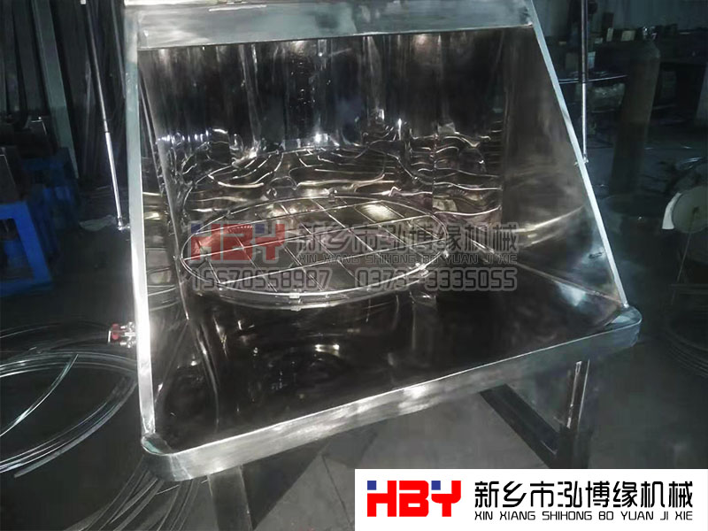 我廠為山東泰安的用戶制作的無塵投料站已經生產完畢準備發(fā)貨